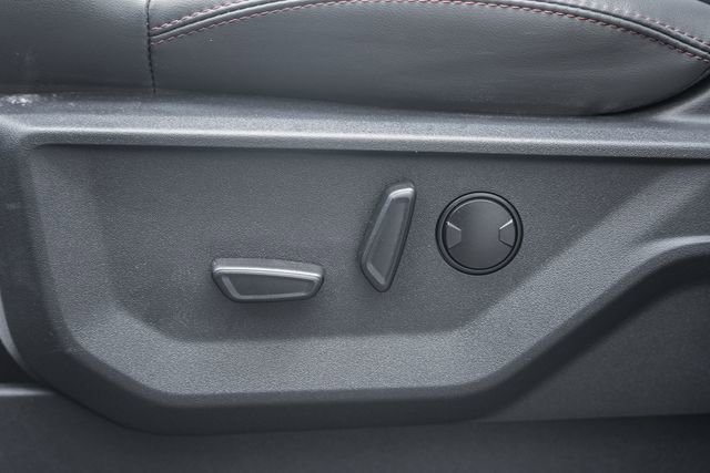 Used 2025 Ford Expedition Active image 50