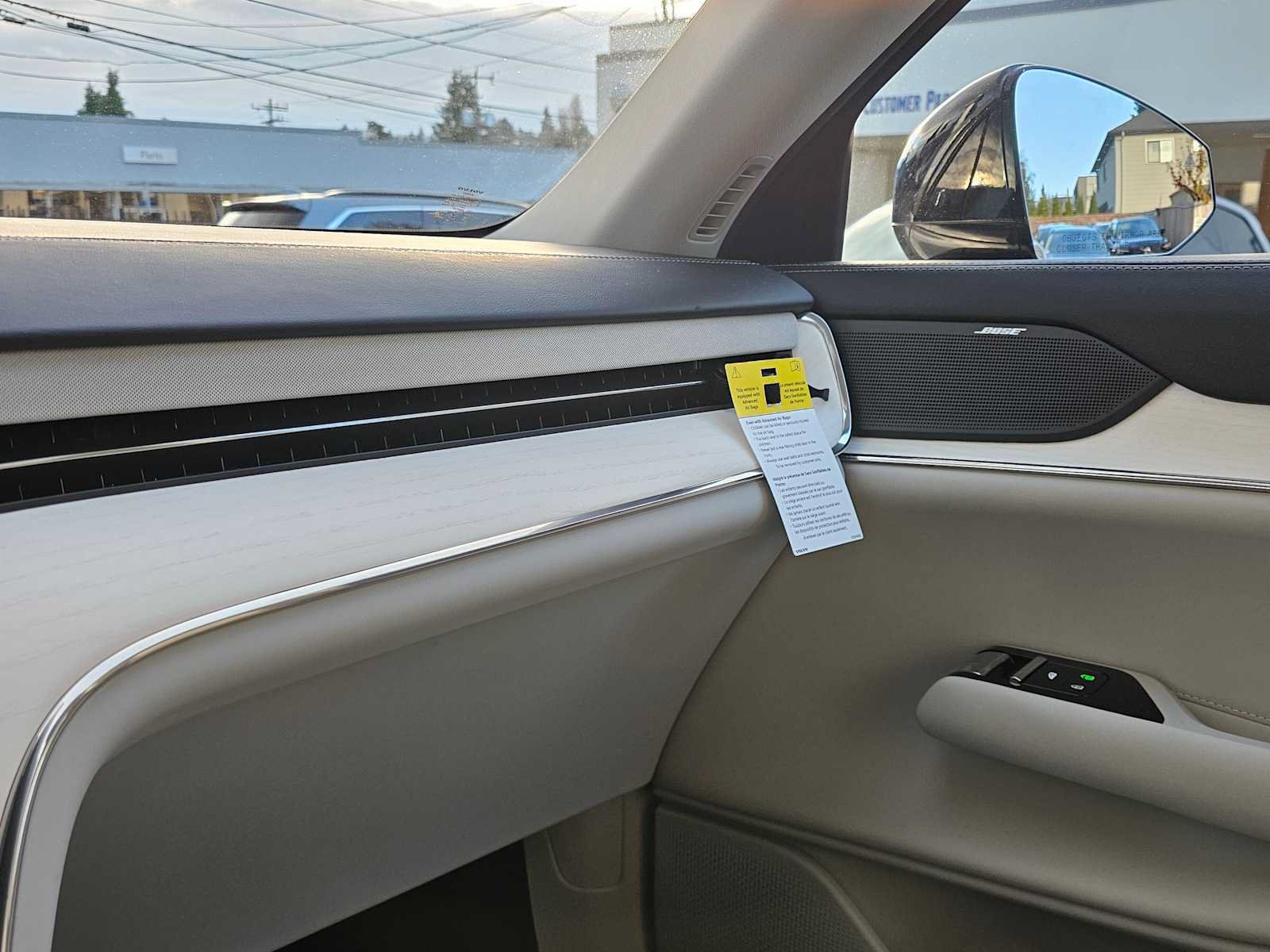 New 2025 Volvo EX90 Plus AWD/4WD image 25