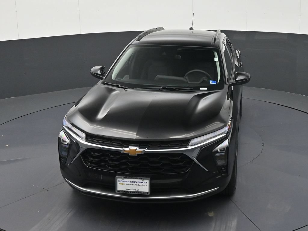Certified 2026 Chevrolet Trax LT FWD image 29