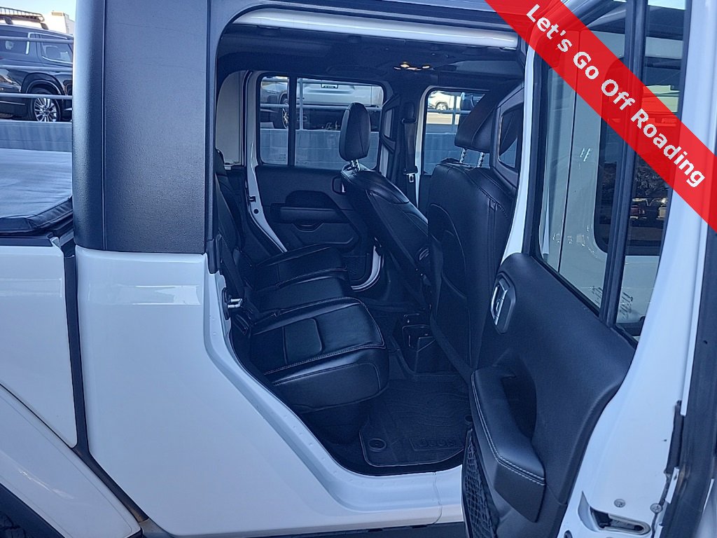 Used 2020 Jeep Gladiator Overland image 15