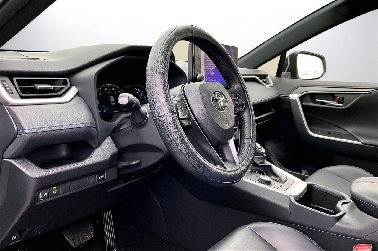 Used 2023 Toyota RAV4 XSE image 18
