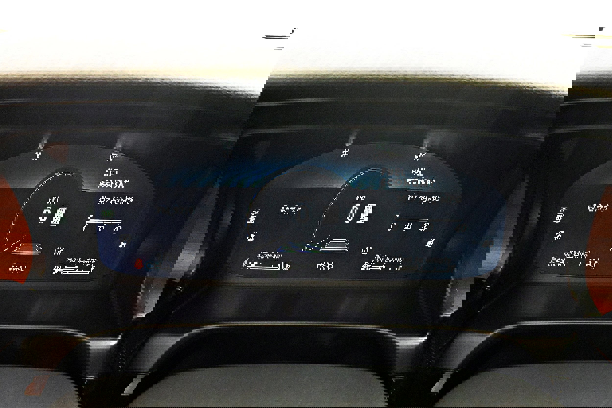 Used 2020 Lincoln Aviator Reserve w/ Equipment Group 201A image 8