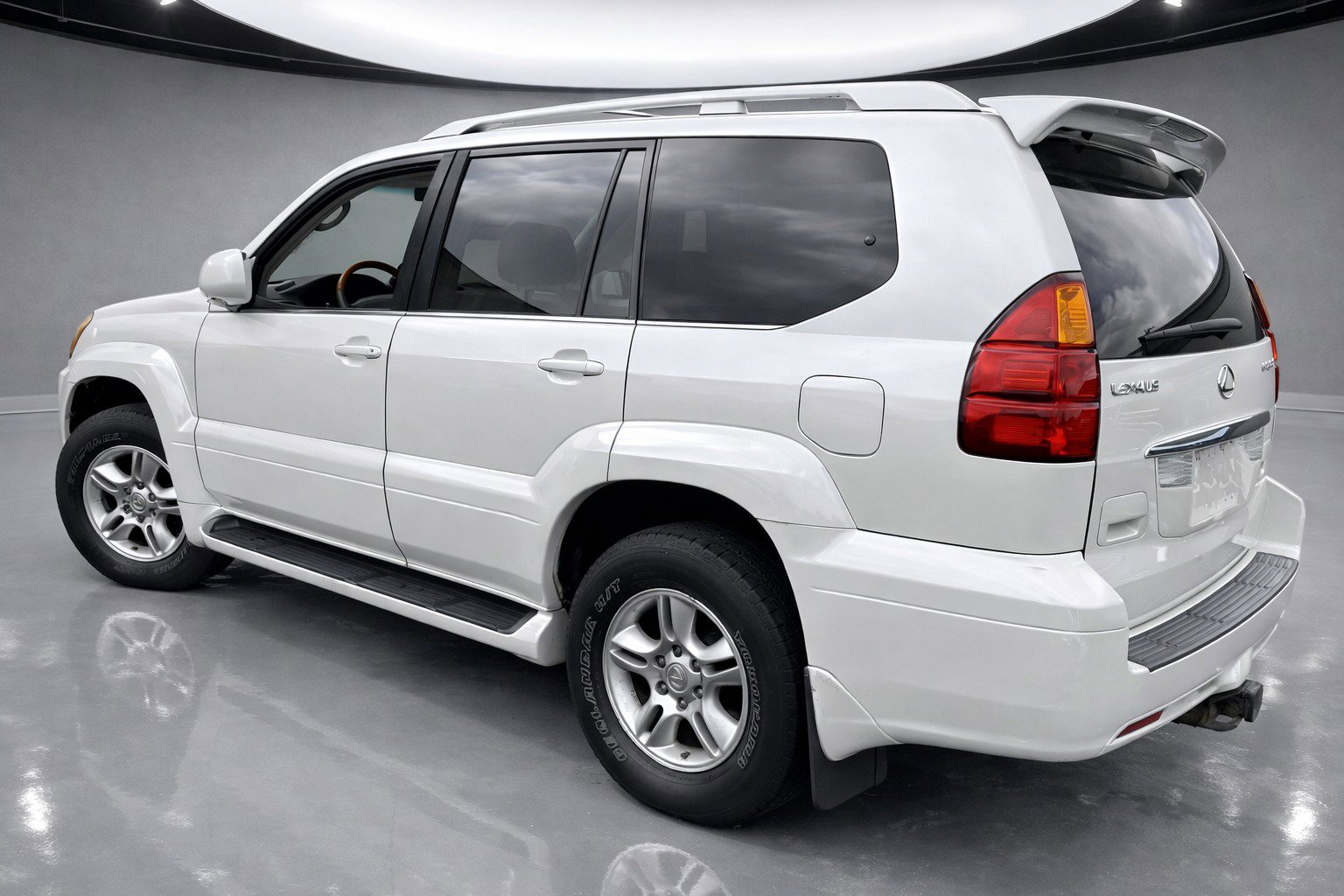 Used 2005 Lexus GX 470 image 3