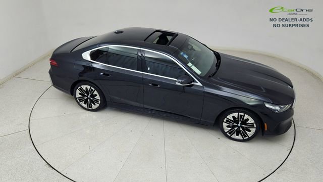 Used 2024 BMW 530i image 73