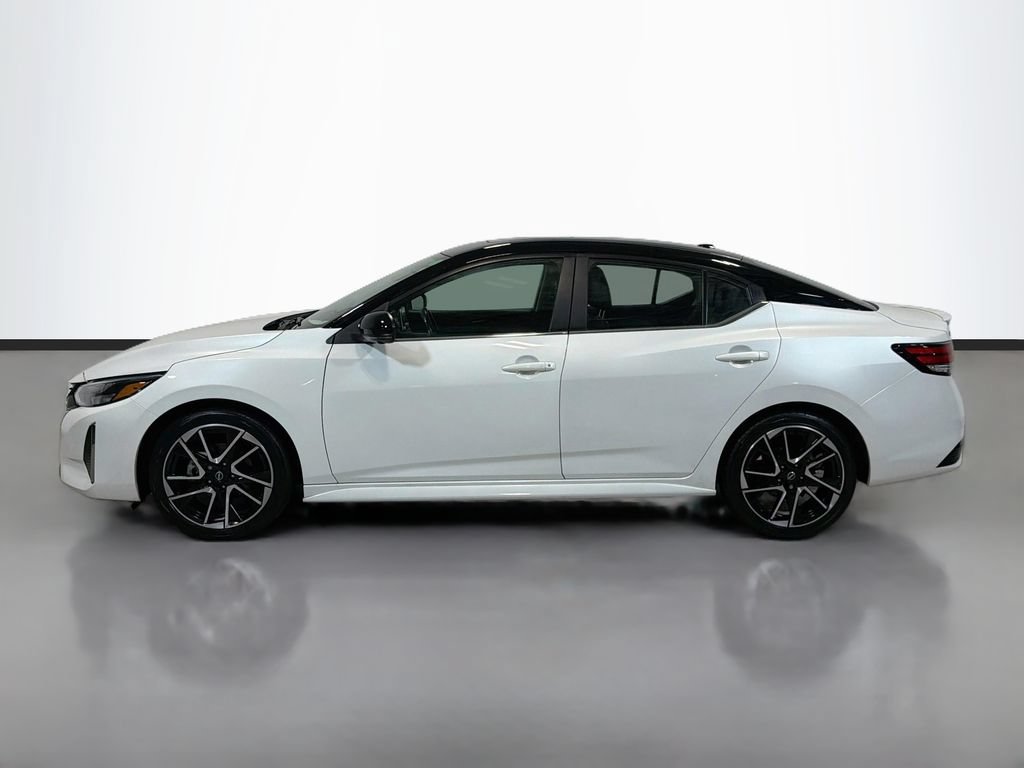 Used 2024 Nissan Sentra SR w/ SR Premium Package FWD image 6