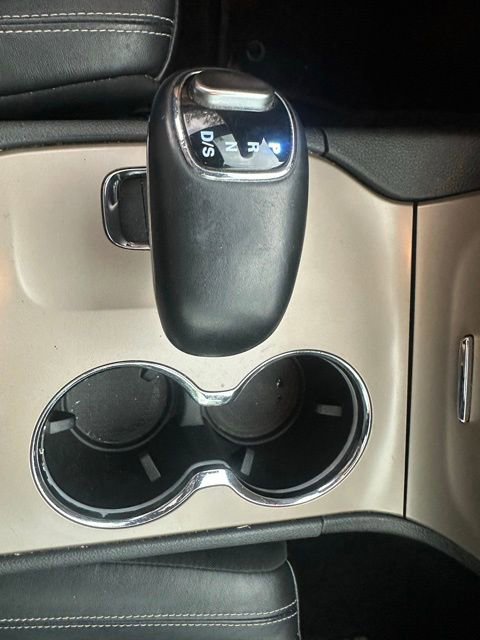 Used 2014 Jeep Grand Cherokee Limited image 24