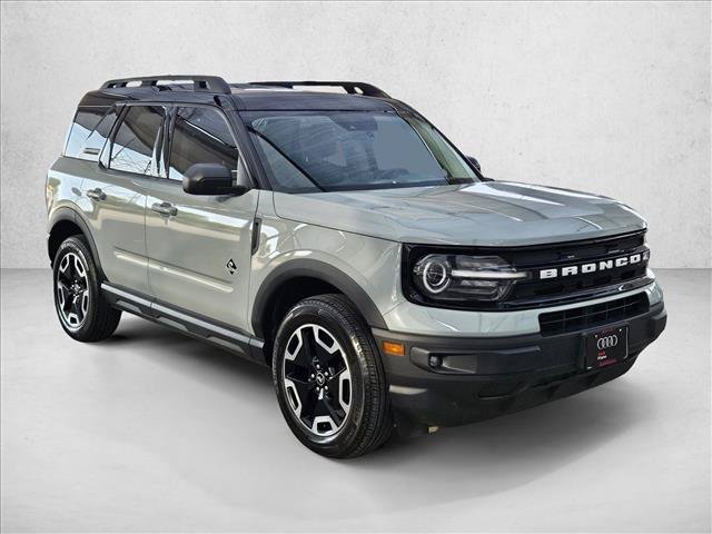 Used 2022 Ford Bronco Sport Outer Banks w/ Tech Package AWD/4WD image 3