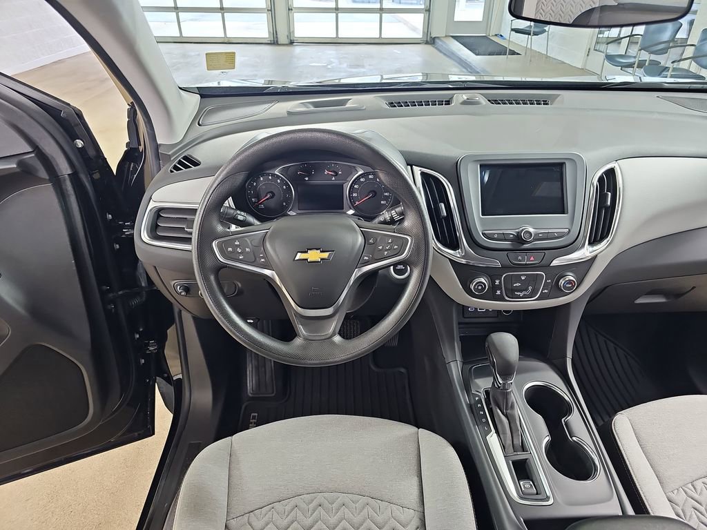 Certified 2024 Chevrolet Equinox LS w/ LS Convenience Package image 19