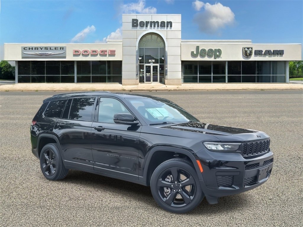 Used 2022 Jeep Grand Cherokee L Laredo