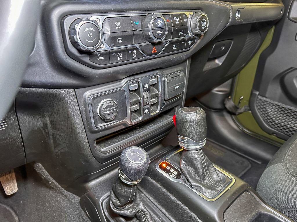 Certified 2023 Jeep Gladiator Sport image 38