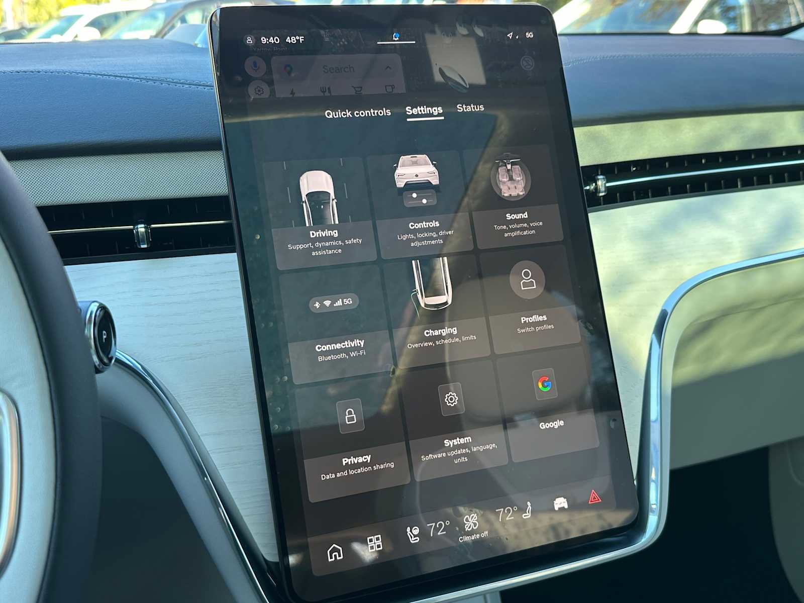 New 2025 Volvo EX90 Plus w/ Protection Package Premier image 31