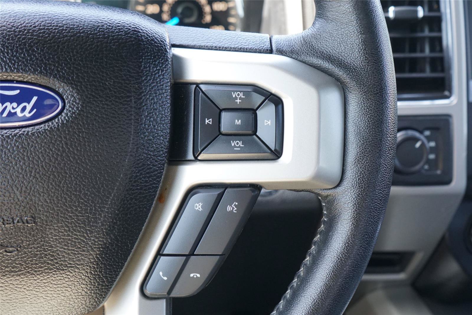 Used 2017 Ford F150 Lariat AWD/4WD image 16