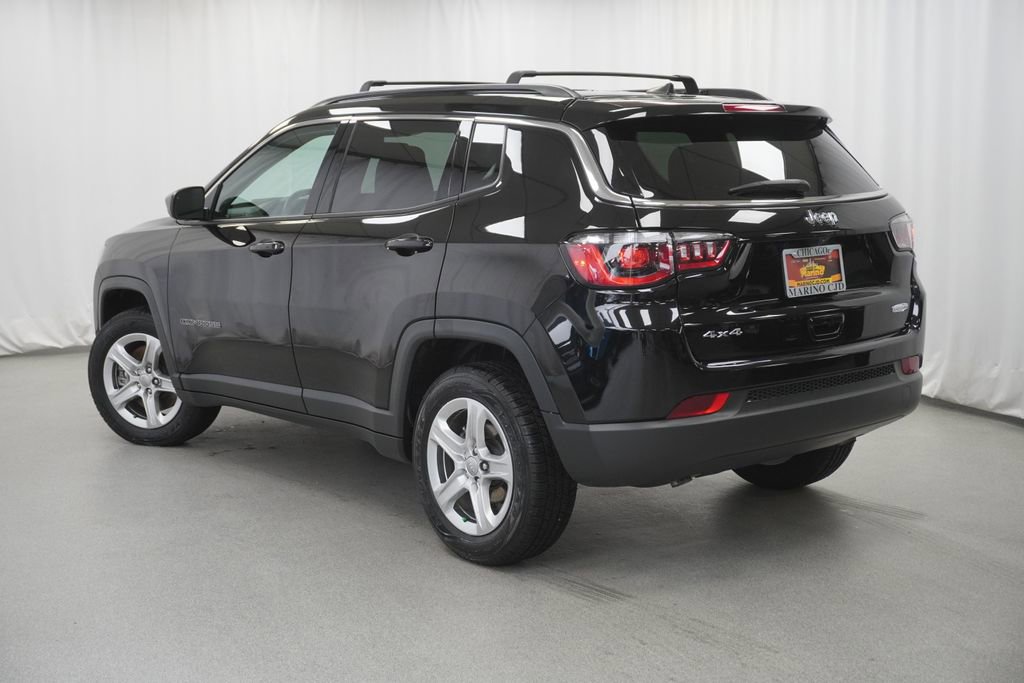 Certified 2023 Jeep Compass Latitude image 14