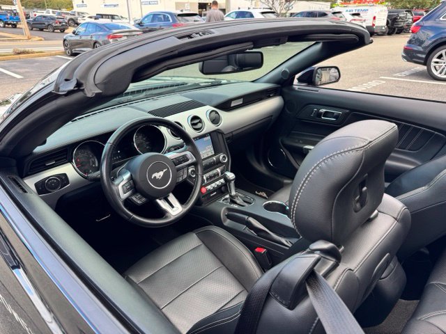 Used 2017 Ford Mustang GT Premium w/ Equipment Group 401A RWD image 22