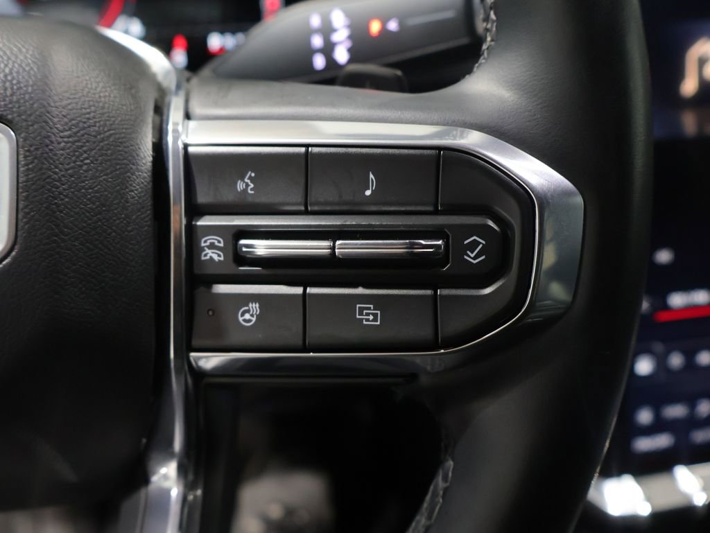 Used 2024 GMC Acadia Elevation AWD/4WD image 37
