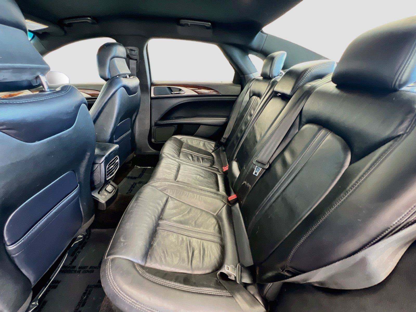 Used 2018 Lincoln MKZ Select w/ Select Plus Package FWD image 23