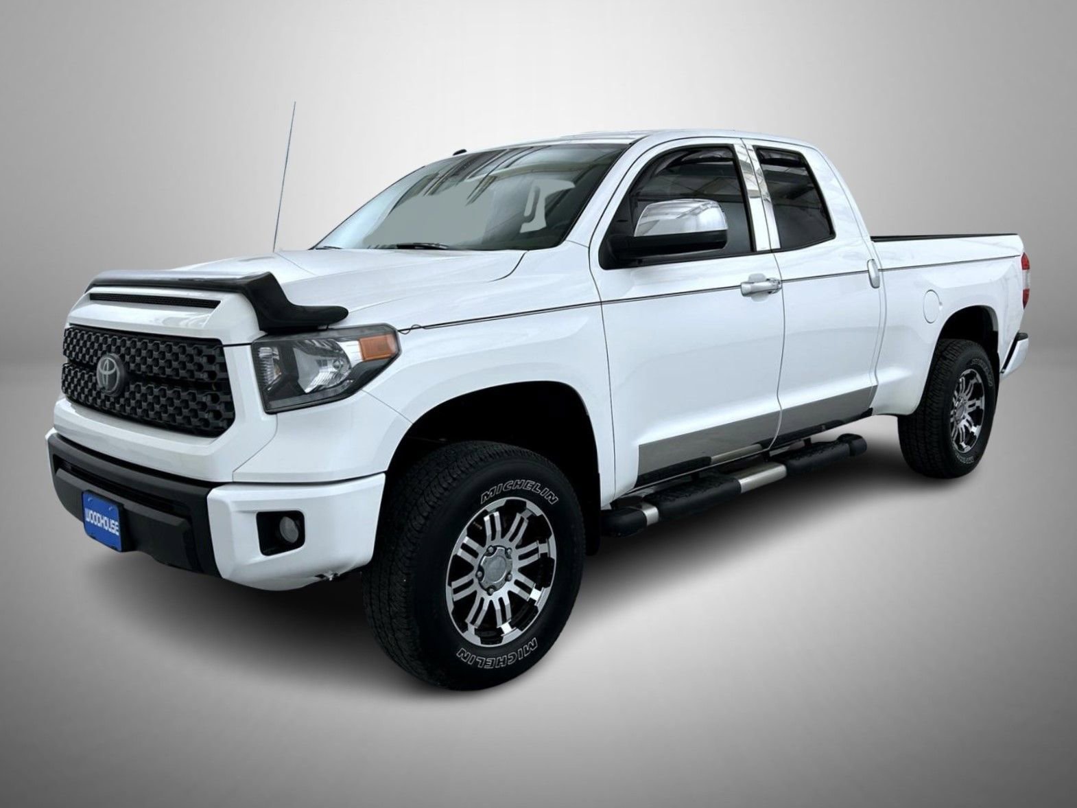 Used 2019 Toyota Tundra SR5 image 1