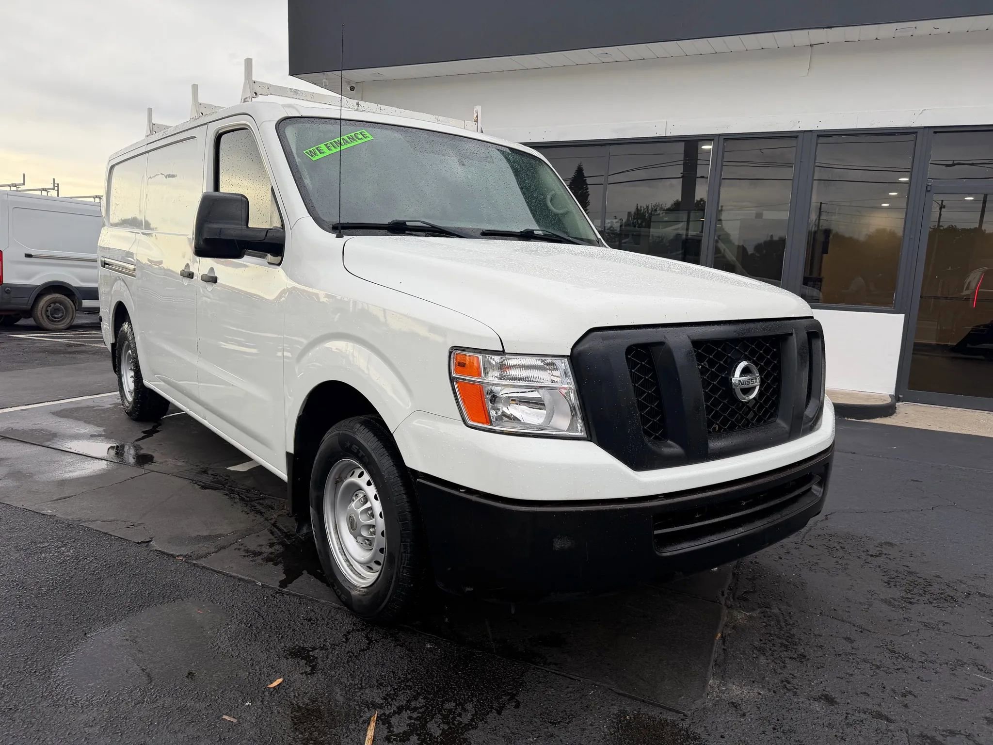 Used 2017 Nissan NV 2500 S w/ Power Basic Package RWD image 3