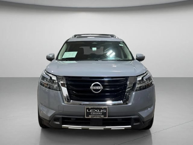 Used 2023 Nissan Pathfinder Platinum AWD/4WD image 8