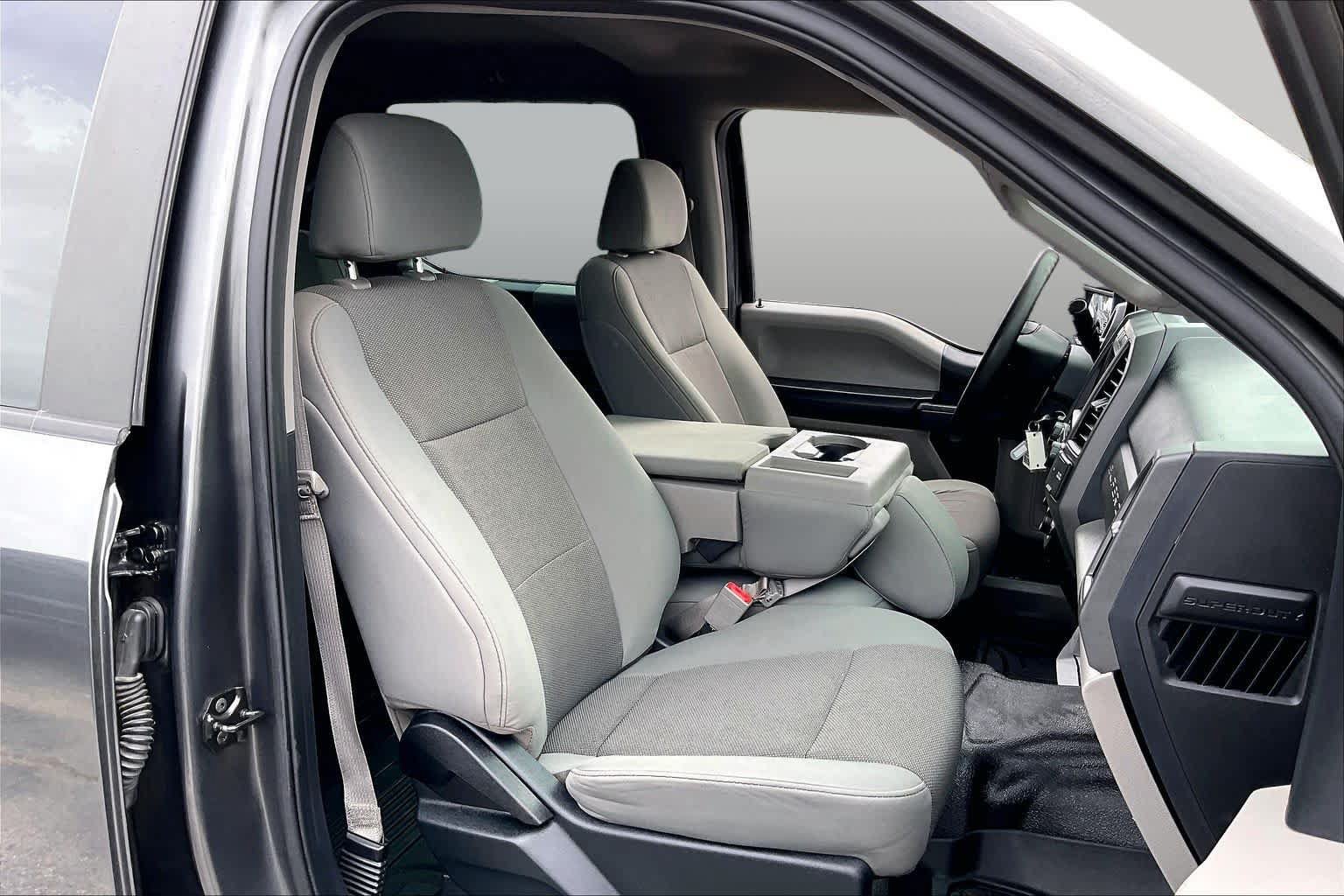 Certified 2019 Ford F250 XL w/ STX Appearance Package AWD/4WD image 9