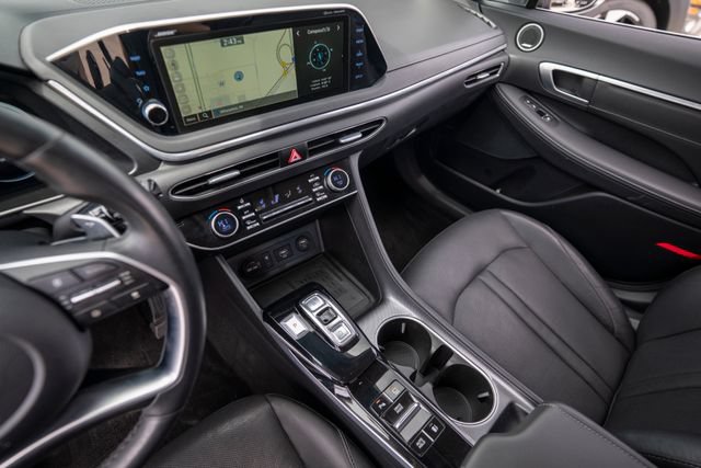 Used 2020 Hyundai Sonata Limited FWD image 24
