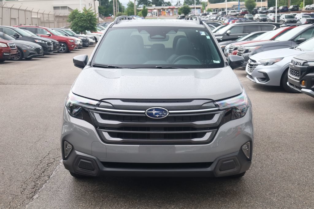 Used 2026 Subaru Forester Limited AWD/4WD image 4