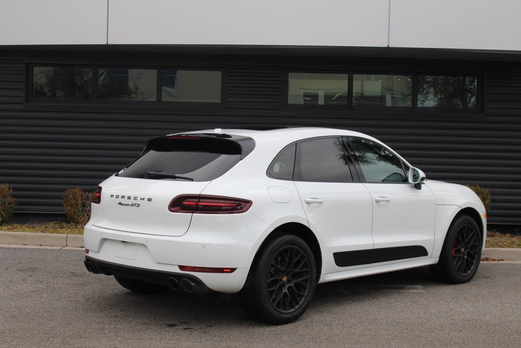 Certified 2017 Porsche Macan GTS image 7