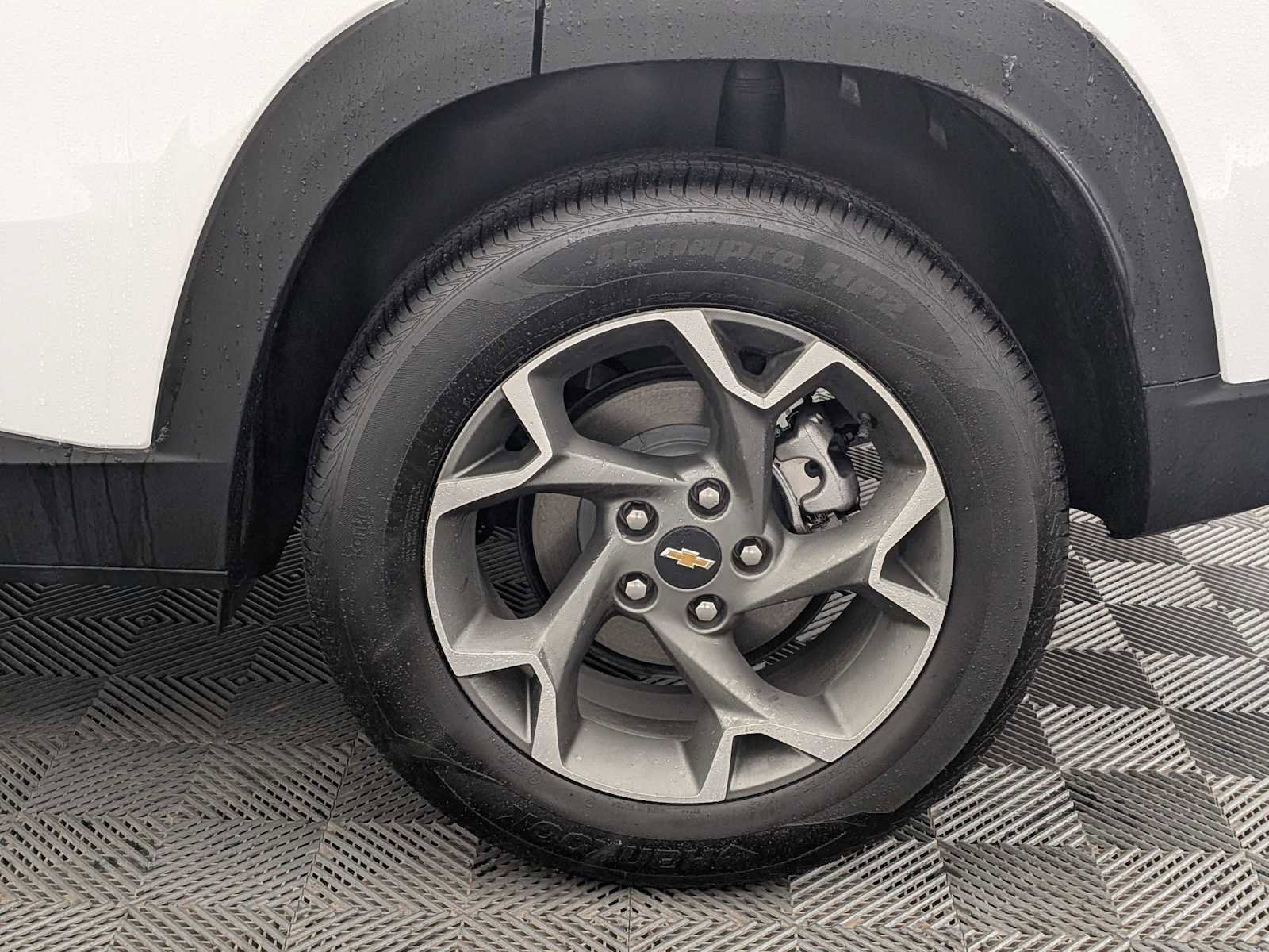 New 2025 Chevrolet Trax LT w/ Driver Confidence Package image 14