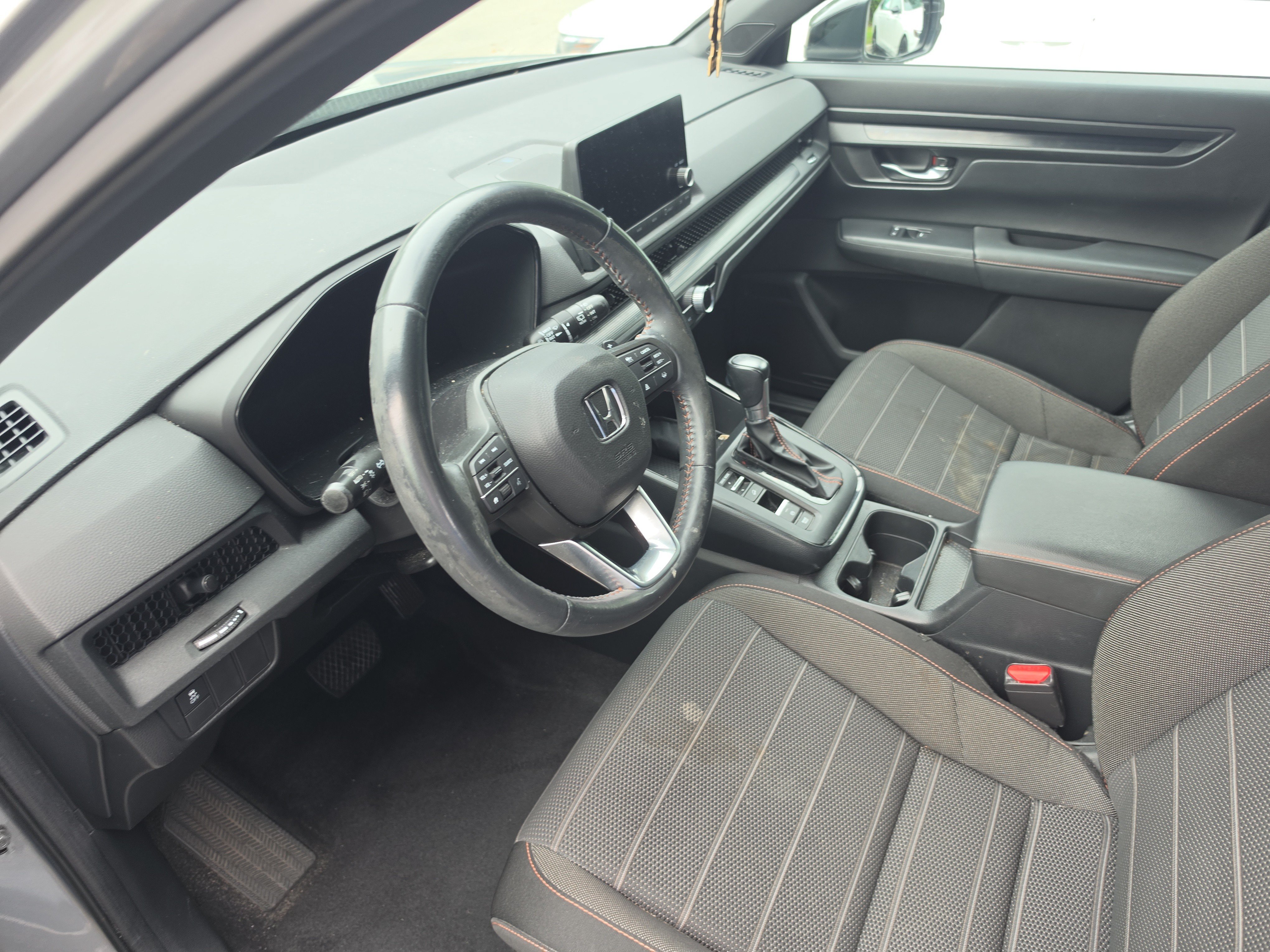 Used 2024 Honda CR-V Sport image 17