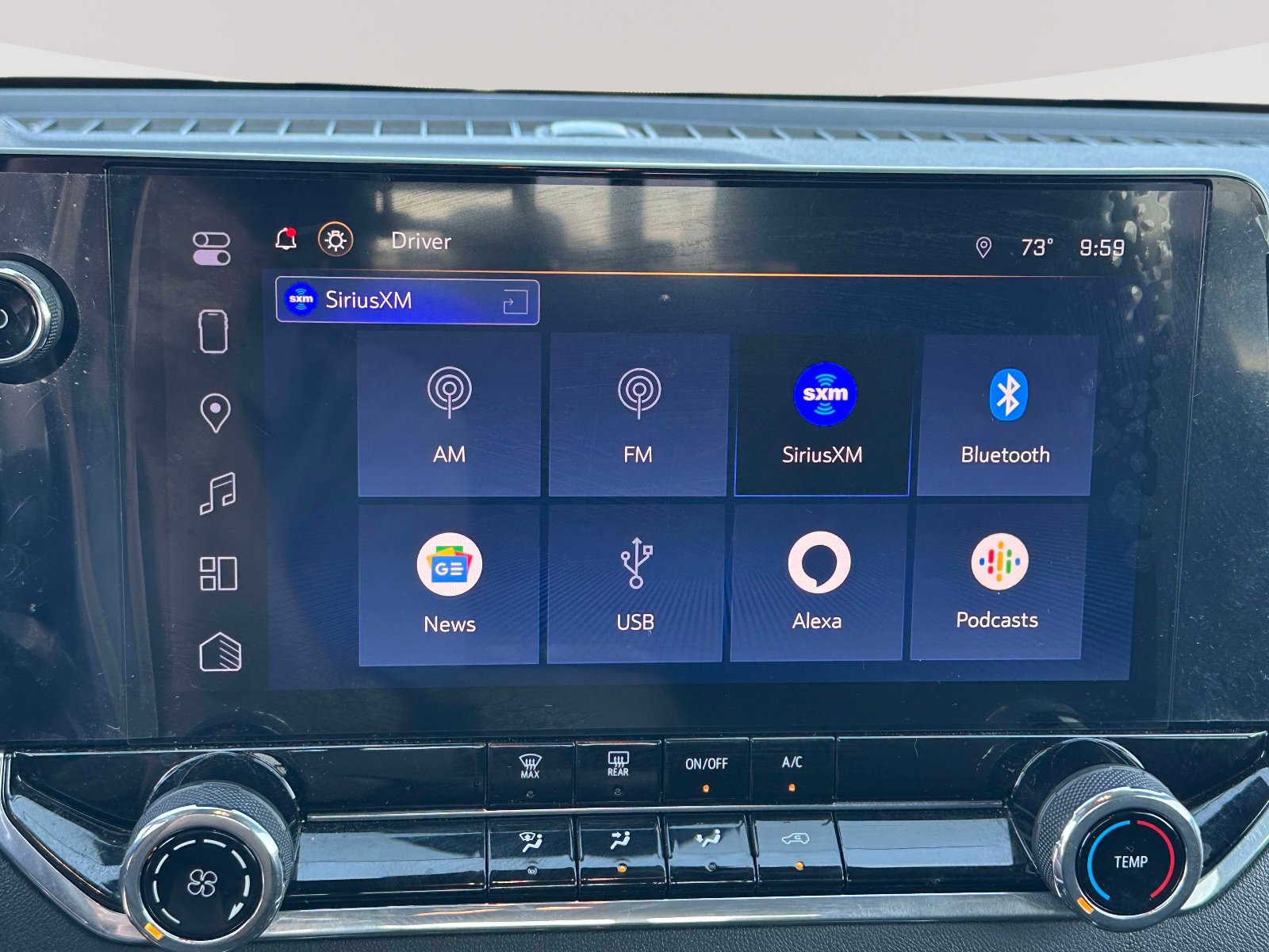 Used 2024 Chevrolet Colorado Trail Boss w/ Technology Package image 11