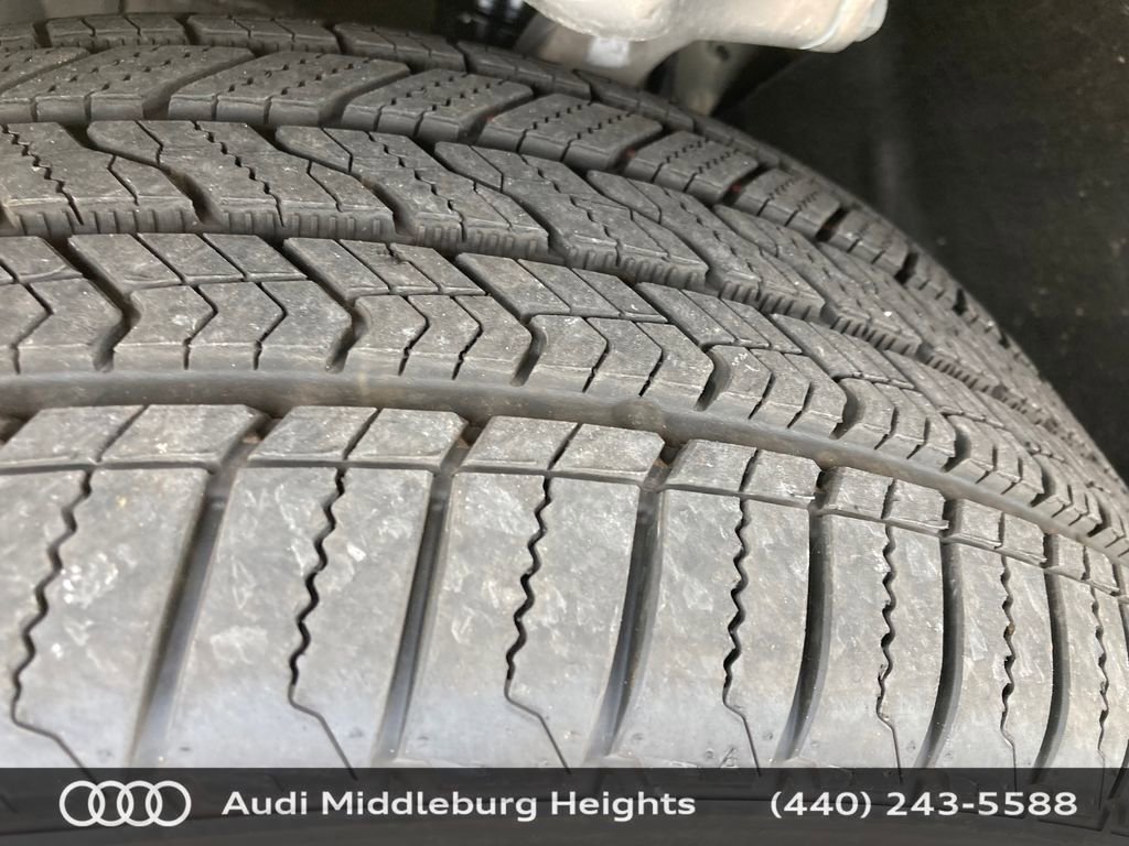 Certified 2025 Audi Q5 Premium Plus w/ Premium Plus image 17