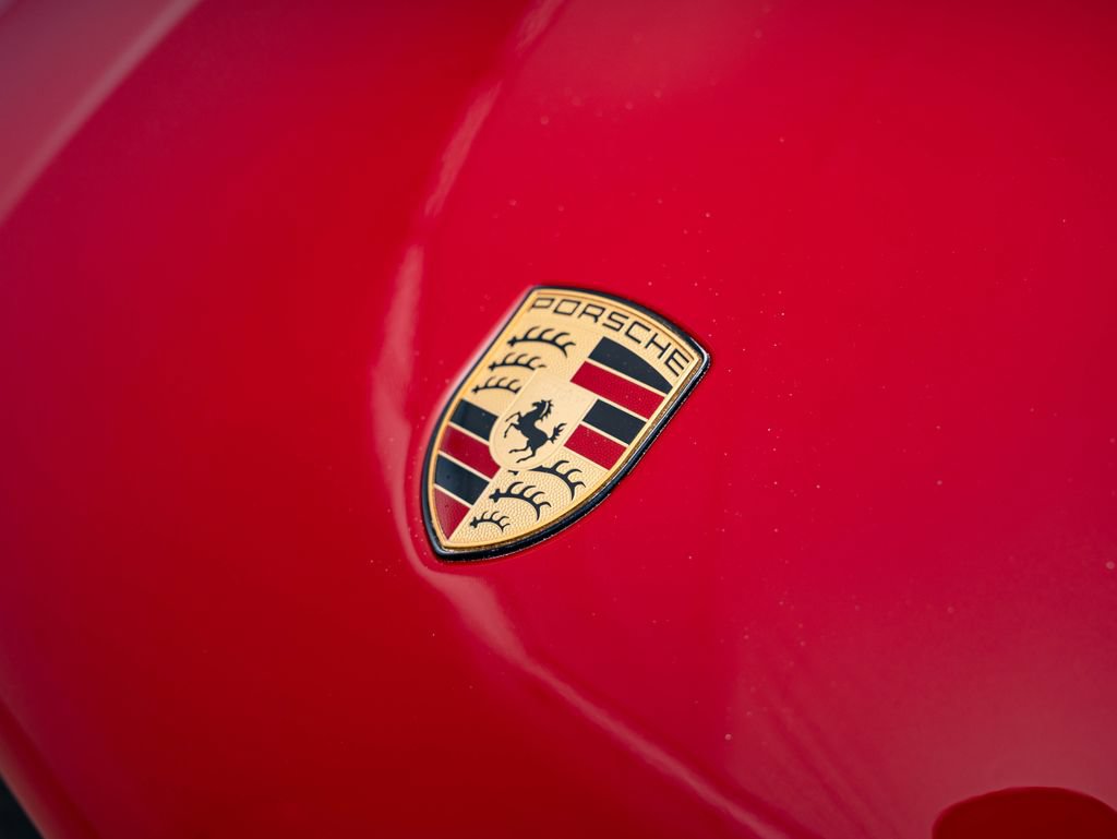 Certified 2024 Porsche Macan GTS AWD/4WD image 16