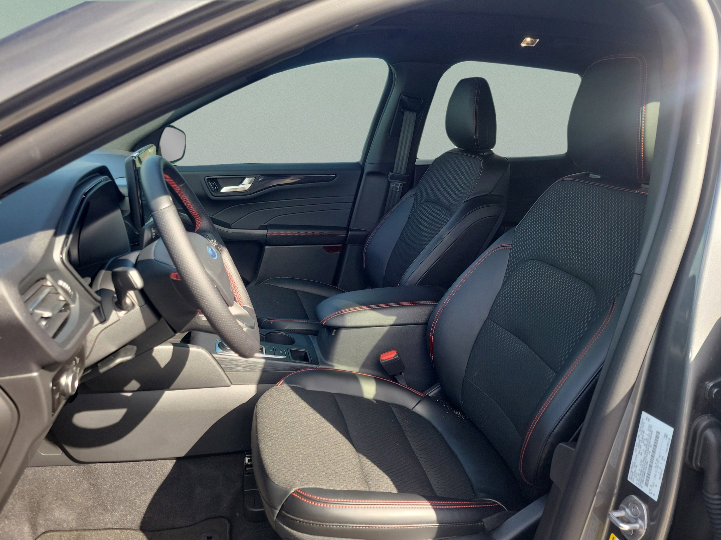 New 2026 Ford Escape ST-Line w/ Tech Pack #1 FWD image 9
