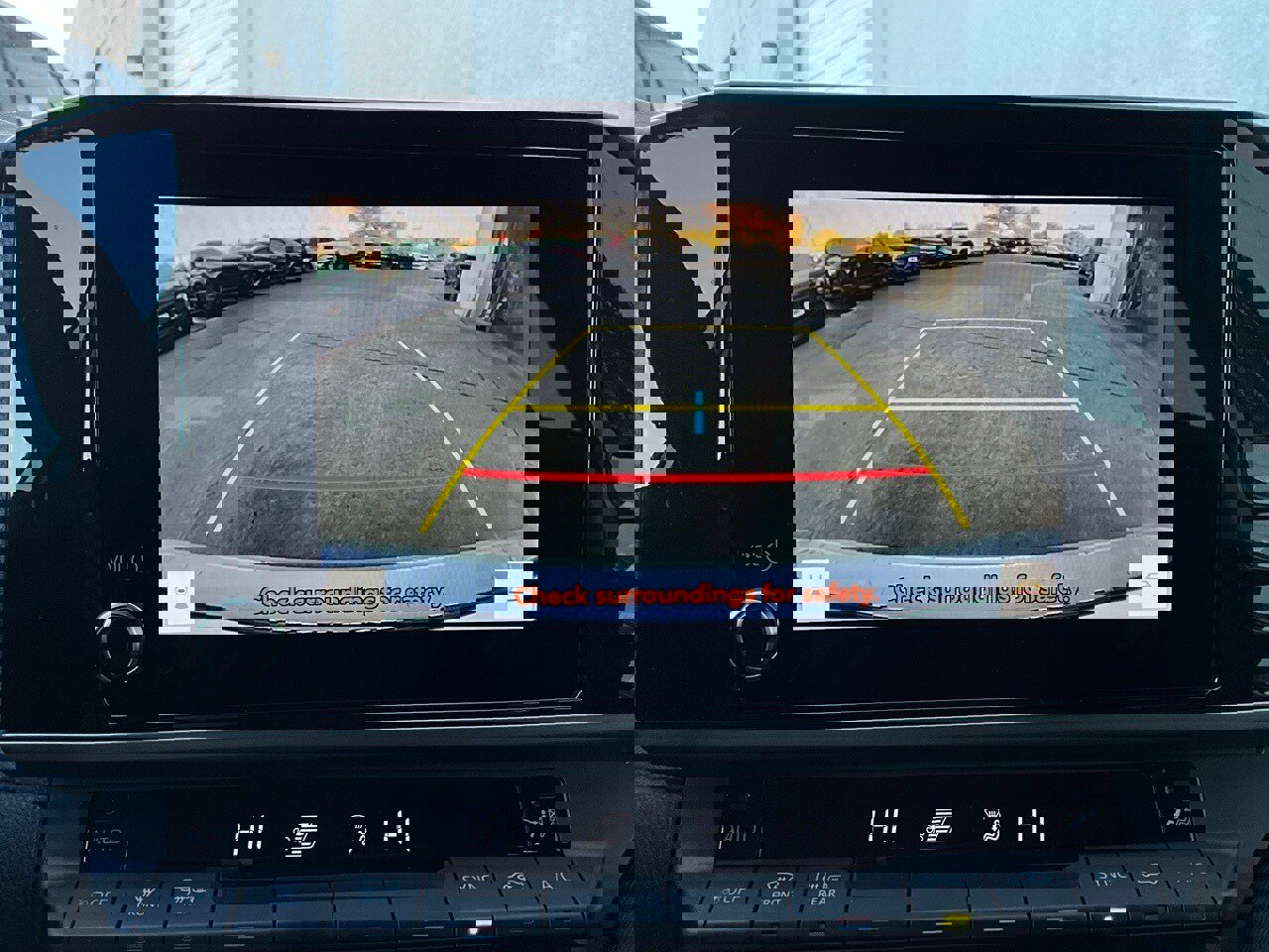 Used 2025 Toyota Camry LE image 30