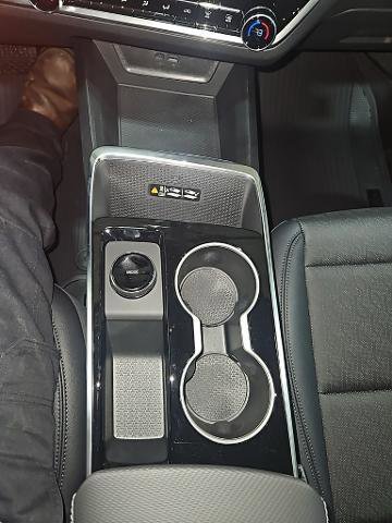 New 2026 Chevrolet Equinox LT w/ Convenience Package II image 15