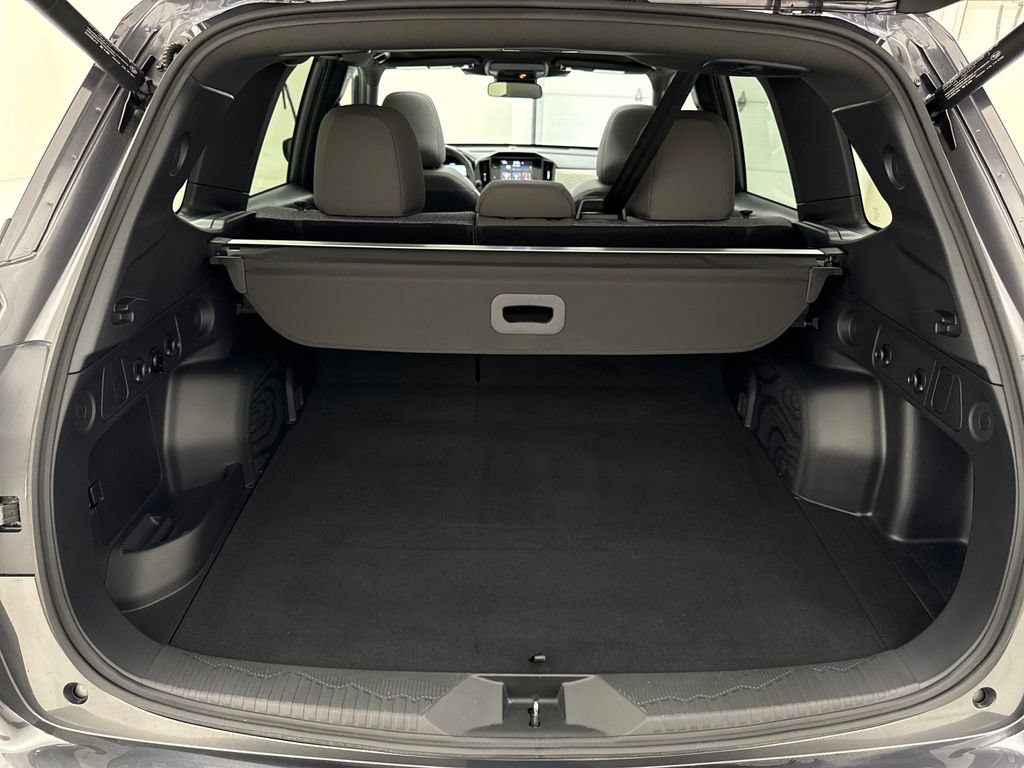 Used 2025 Subaru Forester Premium AWD/4WD image 29