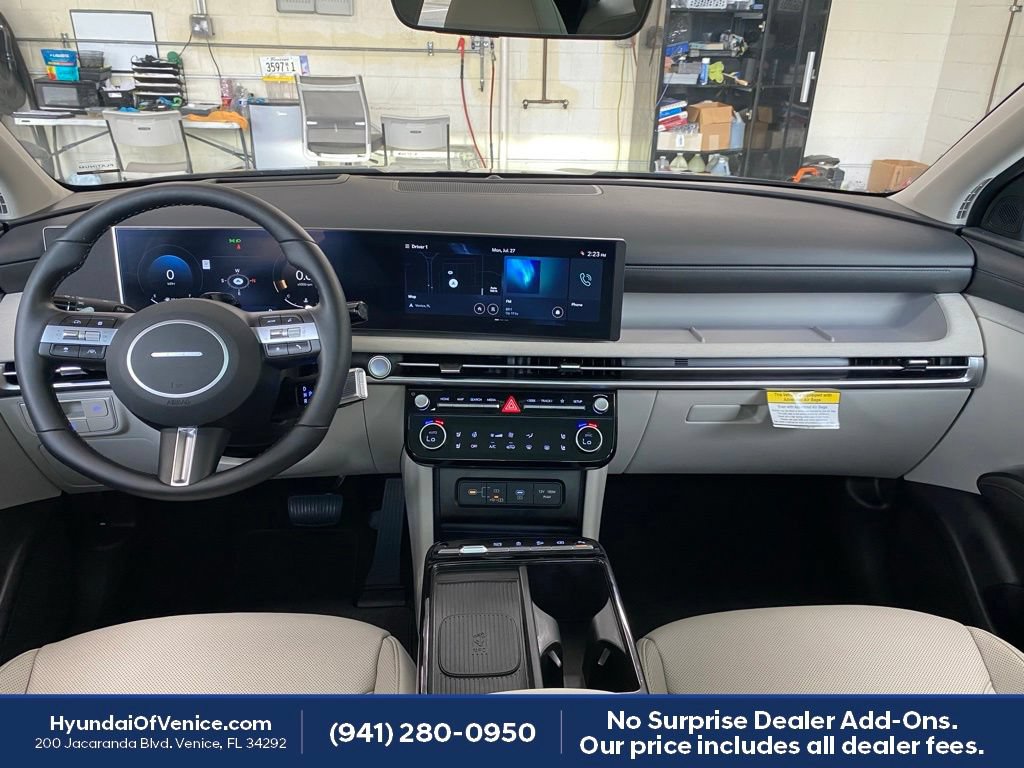 Certified 2026 Hyundai Tucson Limited FWD image 33