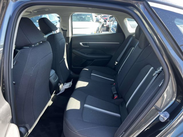 Used 2026 Hyundai Sonata SE FWD image 11