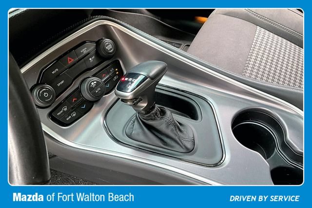 Used 2019 Dodge Challenger SXT RWD image 14