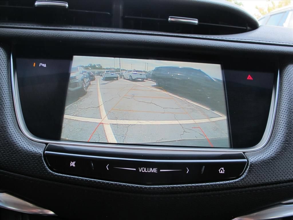 Used 2019 Cadillac XT5 Premium Luxury FWD image 17