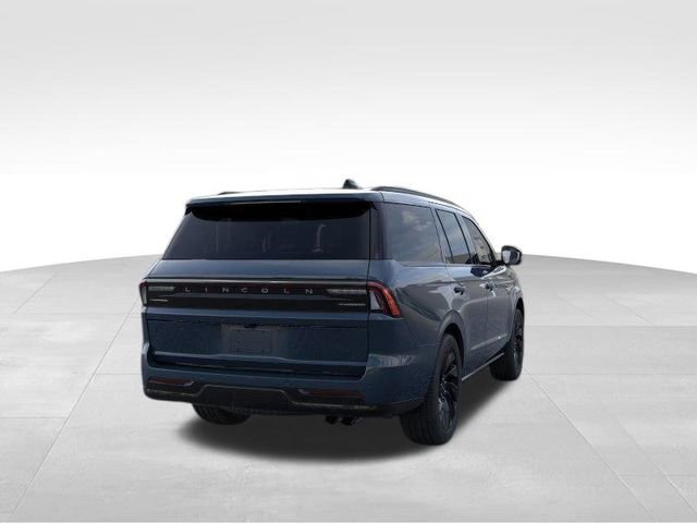 New 2025 Lincoln Navigator Reserve w/ Jet Appearance Package image 9