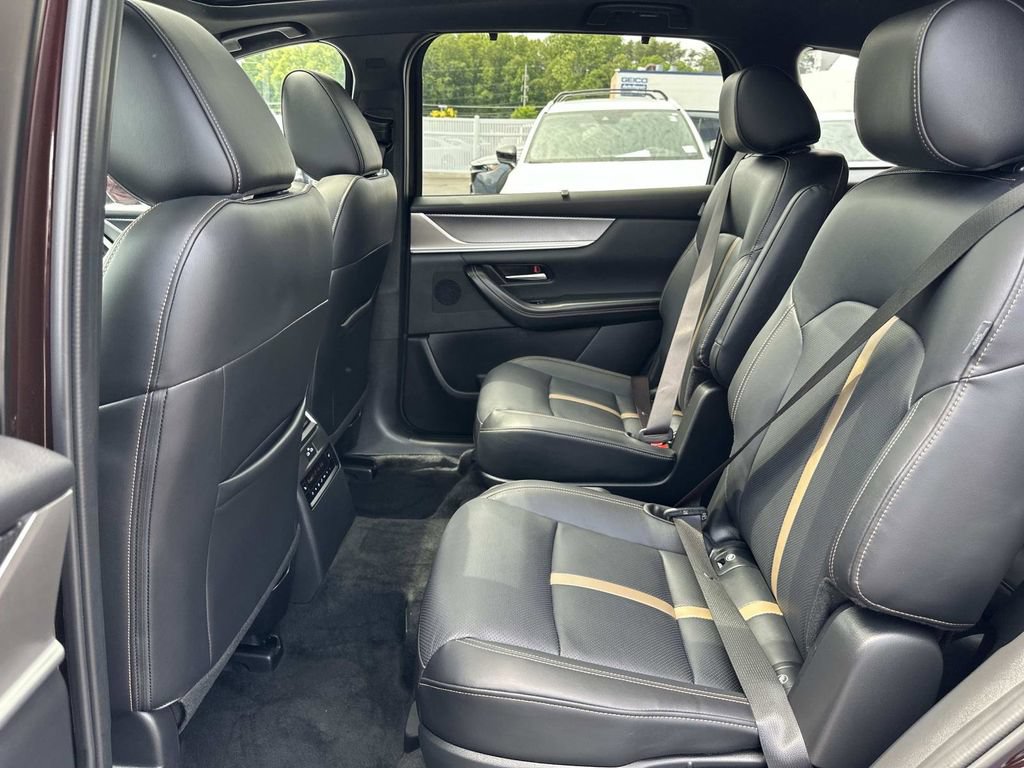 Certified 2024 MAZDA CX-90 Plug-In Hybrid w/ Premium Plus AWD/4WD image 30