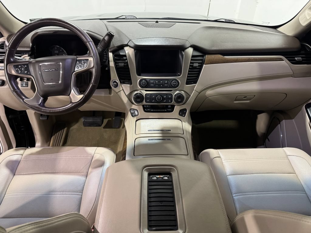 Used 2018 GMC Yukon Denali w/ Open Road Package AWD/4WD image 31