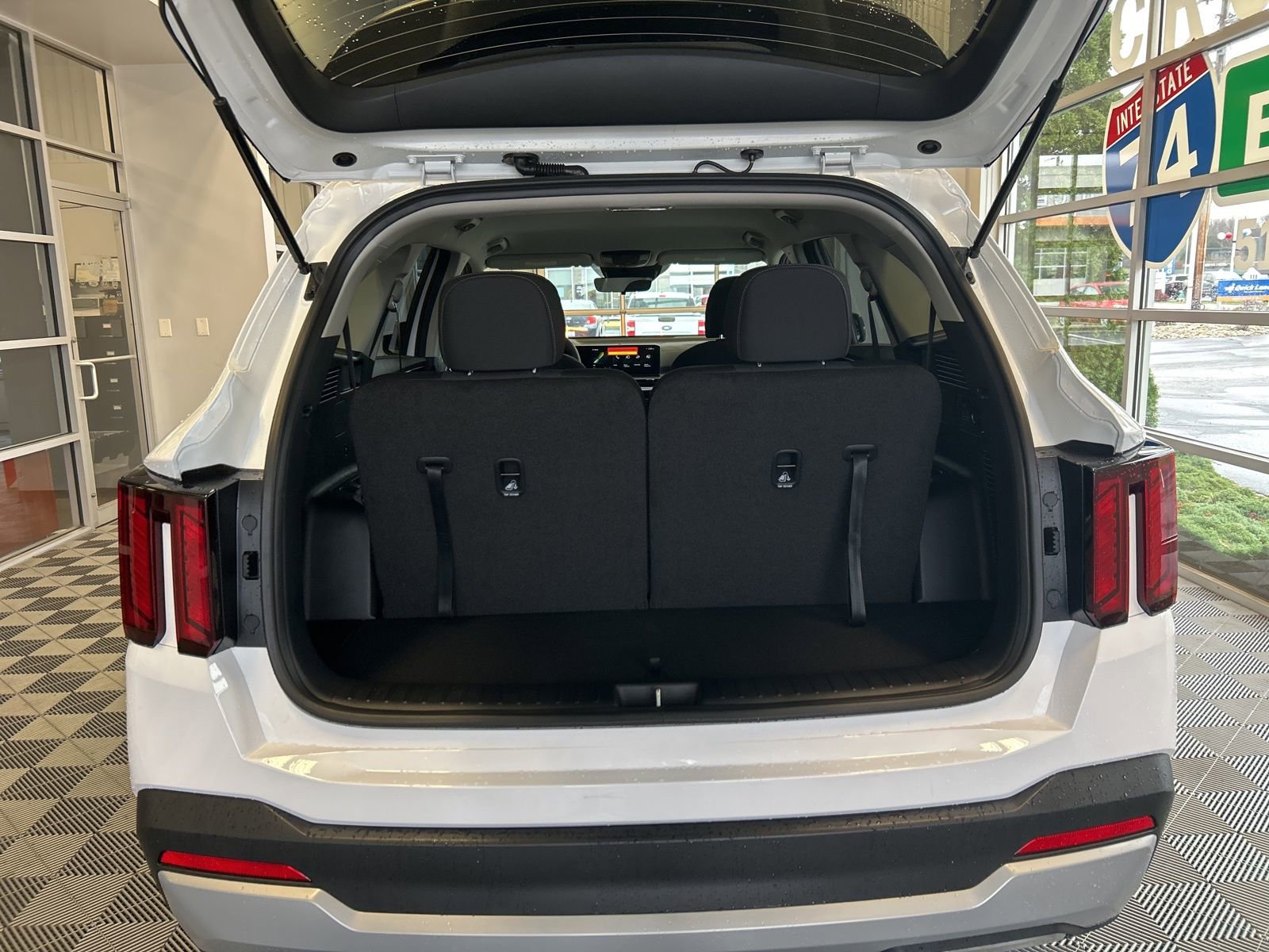 New 2026 Kia Sorento LX image 11