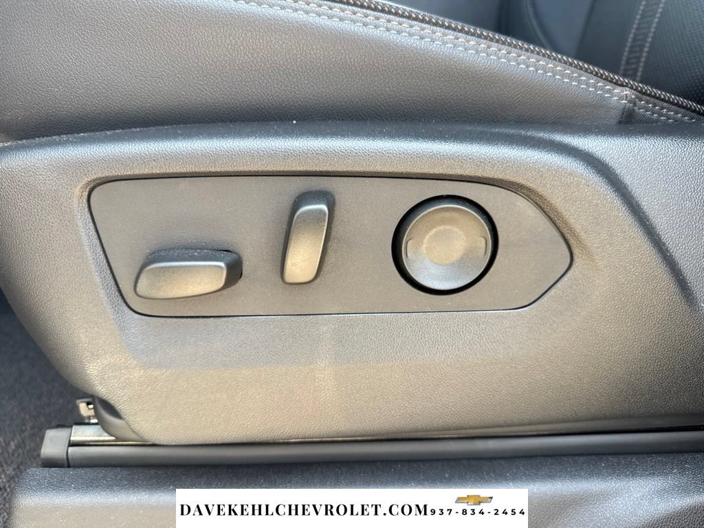 Used 2025 Chevrolet Silverado 3500 High Country w/ High Country Premium Package AWD/4WD image 18