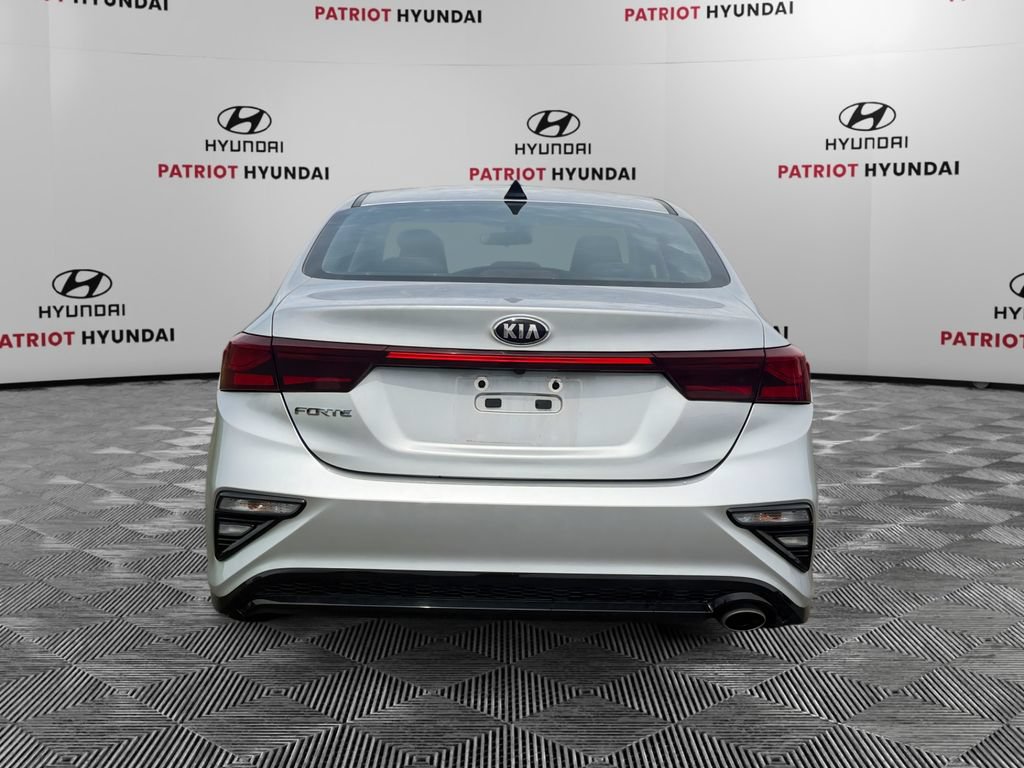 Used 2021 Kia Forte LXS FWD image 4