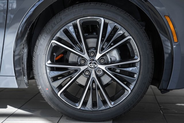 New 2026 Toyota Prius XLE image 16