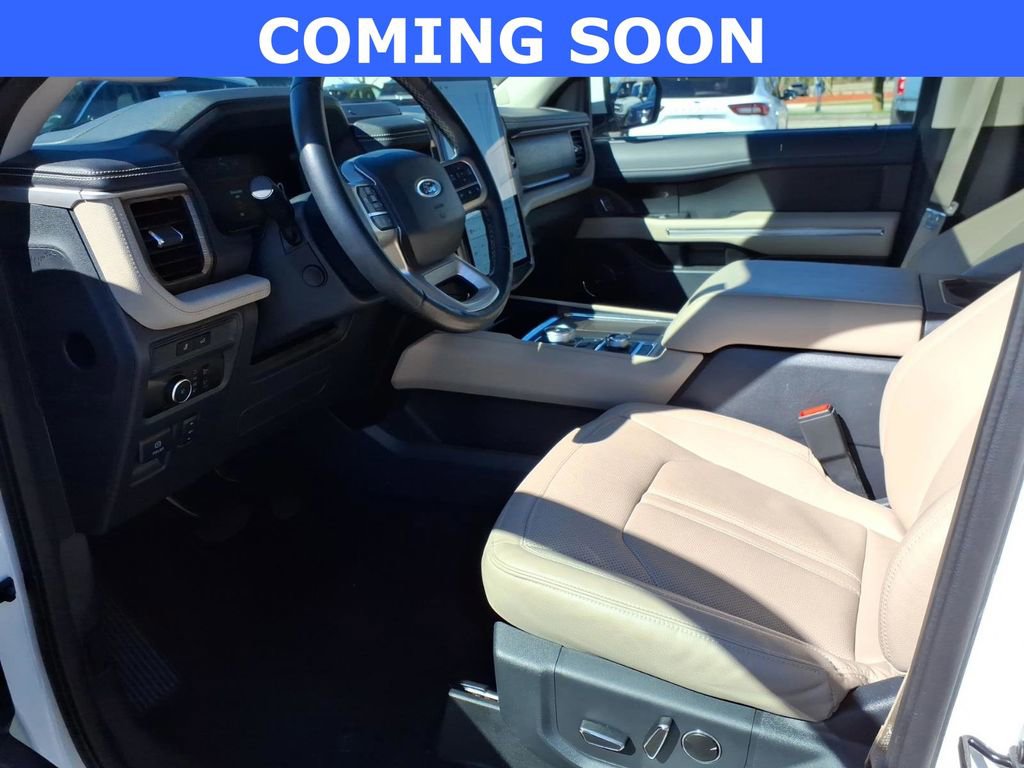 Used 2023 Ford Expedition Limited AWD/4WD image 10