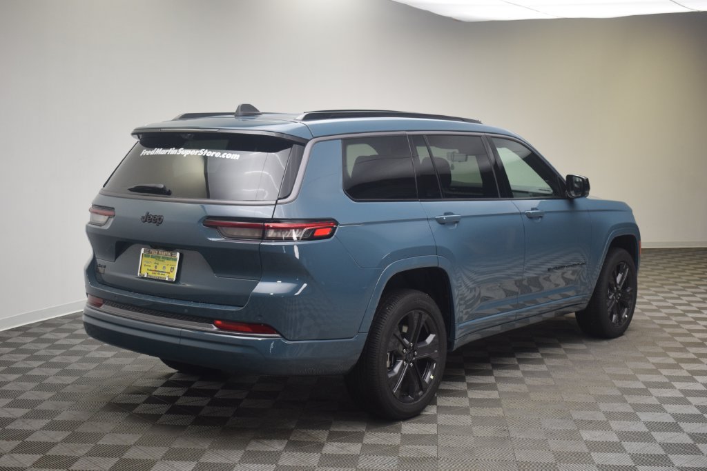 New 2027 Jeep Grand Cherokee L Limited AWD/4WD image 5