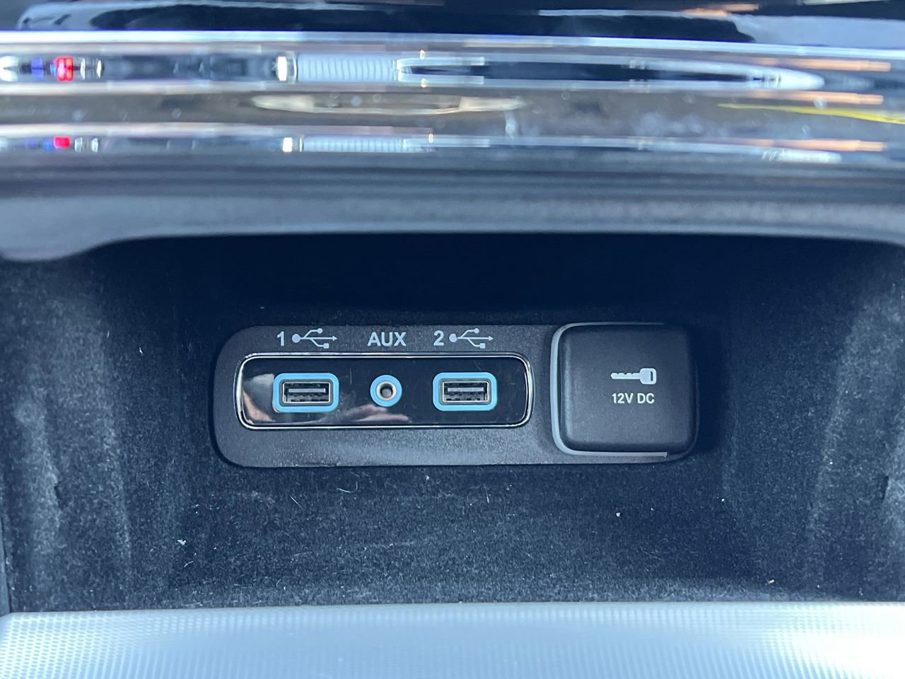 Used 2020 Jeep Grand Cherokee SRT image 9